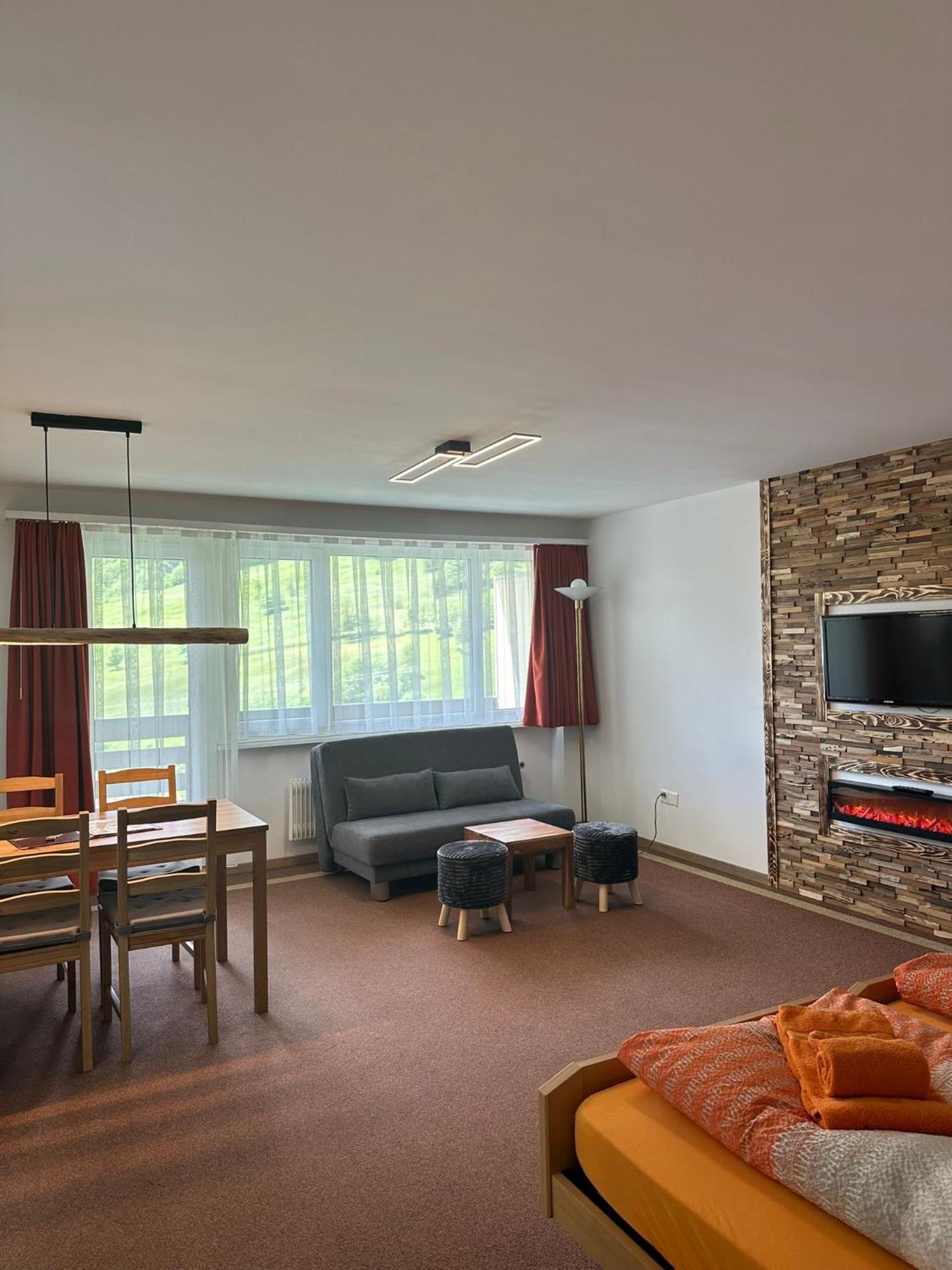 Haus Atlantic Loèche-les-Bains Extérieur photo
